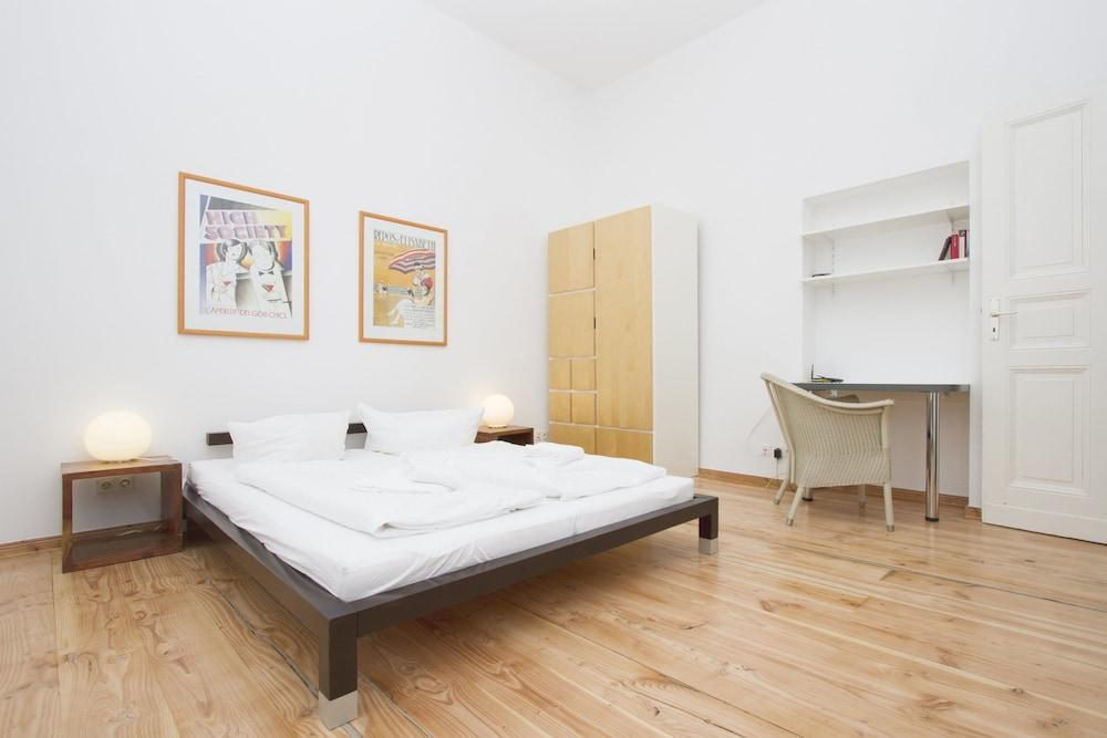 Limehome Berlin Malmoeer Strasse Bagian luar foto